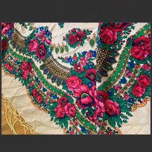 Polish shawl (scarf)